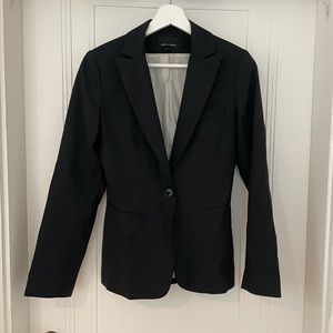 Judith & Charles Women’s Blazer